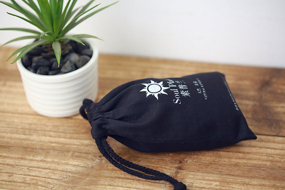 Customized cotton drawstring pouches for tea packing.jpg